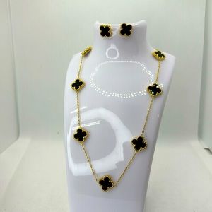 24” Clover necklace with earrings